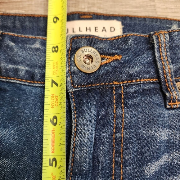 BULLHEAD DENIM CO. Jean Shorts Rolled Cuff Hem 5 - Picture 6 of 9